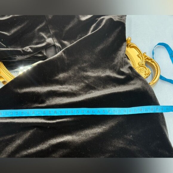 🆕 BCBGMAXAZRIA 🧿 NWOT Domenico Asymmetrical Black Velvet Dress, Sz M - Picture 14 of 16